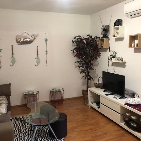 Vacation House "Andy" Пула Экстерьер фото