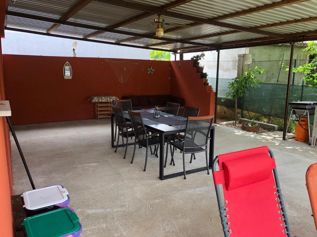 Vacation House "Andy" Пула Экстерьер фото
