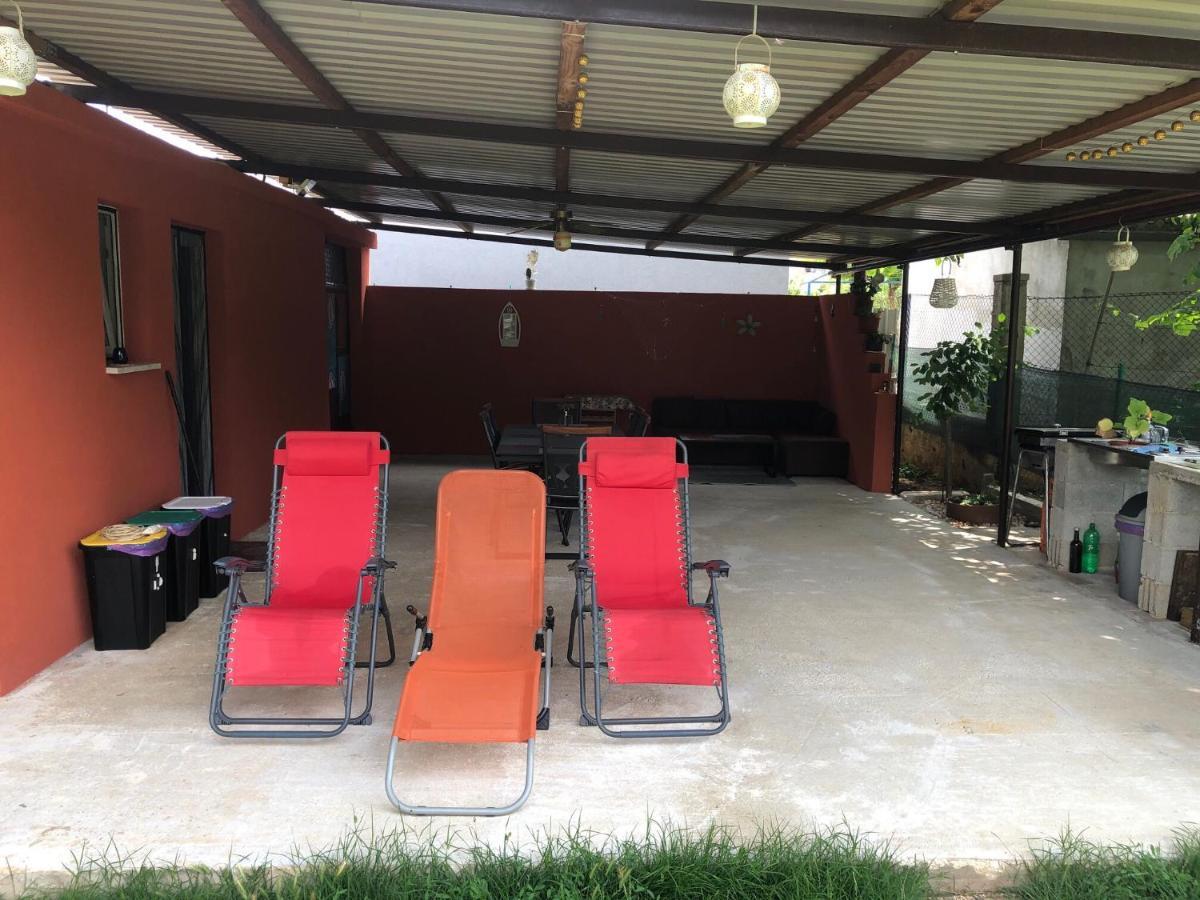 Vacation House "Andy" Пула Экстерьер фото